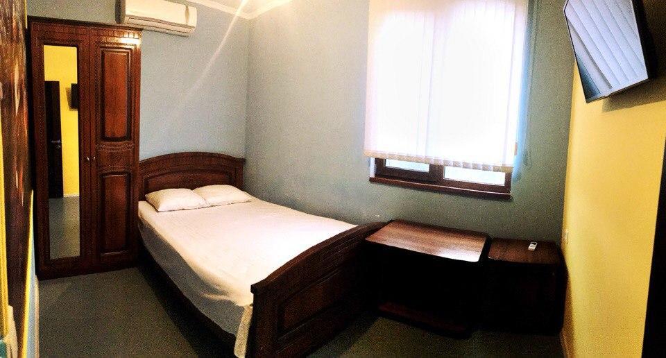 Sunset Guest House Gagra Bagian luar foto
